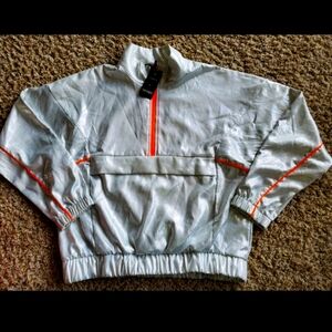 Women's medium forever 21 pullover sweatshirt silver cropped windbreaker‎ jacket